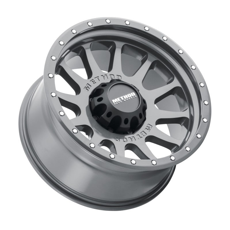 Method Wheels - MRWMR60521080824N - Method MR605 NV 20x10 -24mm Offset 8x6.5 121.3mm CB Gloss Titanium Wheel - Shipped in Europe - Tuningsupply.com