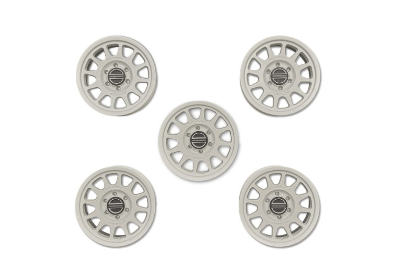 Ford Racing M-1007K-M1785KW - FRPM-1007K-M1785KW - Ford Racing Bronco 17x8.5in Method Wheel & Center Cap - White - Shipped in Europe - Tuningsupply.com