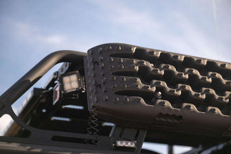 DV8 Offroad RTB1-02BK - DVERTB1-02BK - DV8 Offroad DV8 Xtract Traction Boards | Pair | Black - Shipped in Europe - Tuningsupply.com