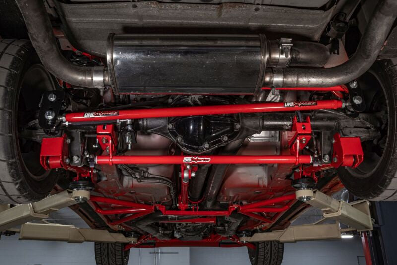 UMI Performance 2147-B - UMI2147-B - UMI 82-02 GM F-Body Rear Sway Bar - Splined - Black - Shipped in Europe - Tuningsupply.com