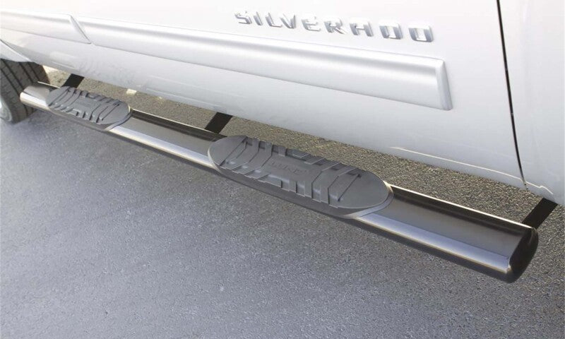 LUND 23910562 - LND23910562 - Lund 2019 Chevrolet Silverado 1500 Crew Cab 5in Oval Straight SS Nerf Bars - Polished - Shipped in Europe - Tuningsupply.com