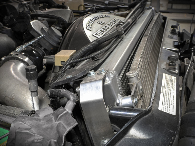 aFe 46-52091 - AFE46-52091 - aFe BladeRunner Street Series Aluminum Radiator 08-10 Ford Diesel Trucks 6.4 Liter - Shipped in Europe - Tuningsupply.com