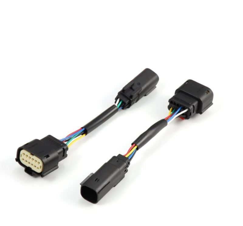 AlphaRex 620013 - ARX620013 - AlphaRex 24-up Chevrolet Silverado 2500HD Stock Tail Lights Converters - Shipped in Europe - Tuningsupply.com