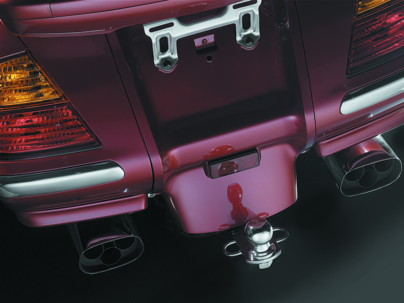 Kuryakyn 7642 - KUR7642 - Kuryakyn Trailer Hitch 01-10 Honda GL1800 - Shipped in Europe - Tuningsupply.com