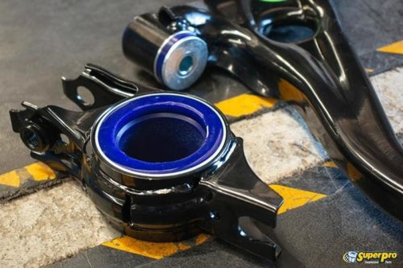 Superpro TRC1030 - SPRTRC1030 - SuperPro 2016 Honda Civic EX Front Lower Control Arm Set w/ Bushings - Shipped in Europe - Tuningsupply.com