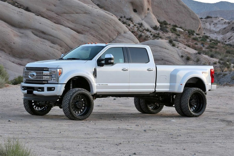 Fabtech FTS22221 - FABFTS22221 - Fabtech 17-20 Ford F250/350 4WD 6in/8in 4 Link System - Component Box 1 - Shipped in Europe - Tuningsupply.com