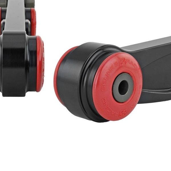 Skunk2 Racing 542-05-1195 - SKK542-05-1195 - Skunk2 Honda/Acura EG/DC Alpha Series Rear Lower Control Arm Set - Black - Shipped in Europe - Tuningsupply.com