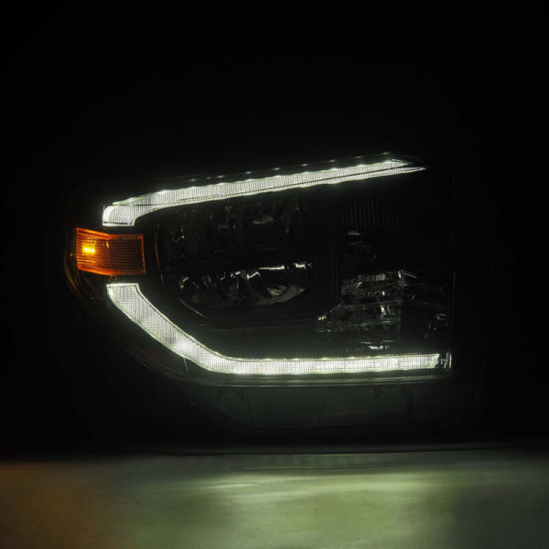 AlphaRex 880830 - ARX880830 - AlphaRex 14-21 Toyota Tundra MK II LUXX Series Crystal Headlights Alpha Black - Shipped in Europe - Tuningsupply.com