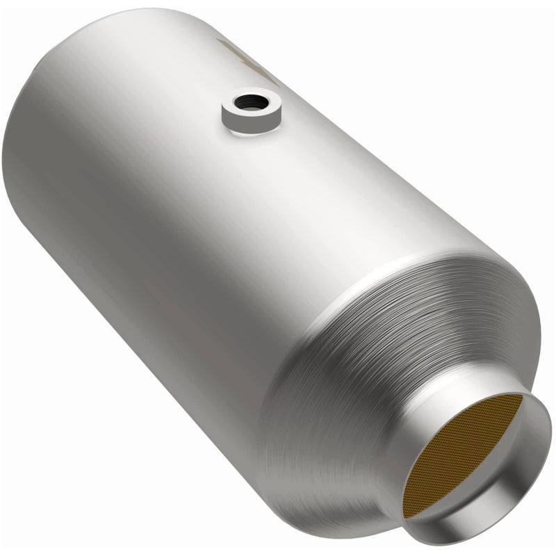 Magnaflow 51299 - MAG51299 - Magnaflow 3.00in. C/C 6in. spun body Universal Converter - Shipped in Europe - Tuningsupply.com