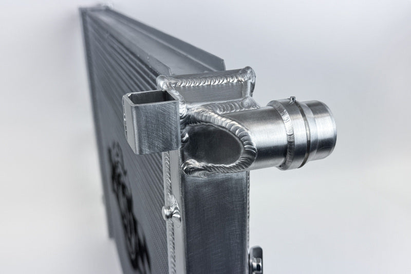 CSF 7227 - CSF7227 - CSF Porsche 955/957 Cayenne / Audi Q7 / VW Touareg Heavy-Duty Performance Radiator - Shipped in Europe - Tuningsupply.com