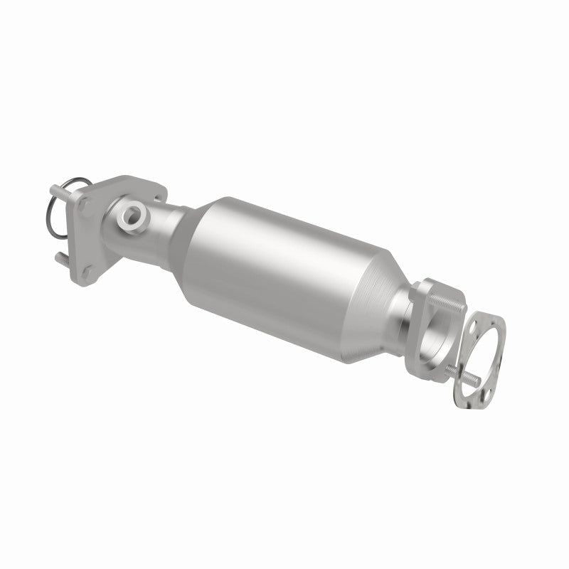 Magnaflow 52668 - MAG52668 - Magnaflow Conv DF 13-15 Frontier 4 Close Coupled - Shipped in Europe - Tuningsupply.com
