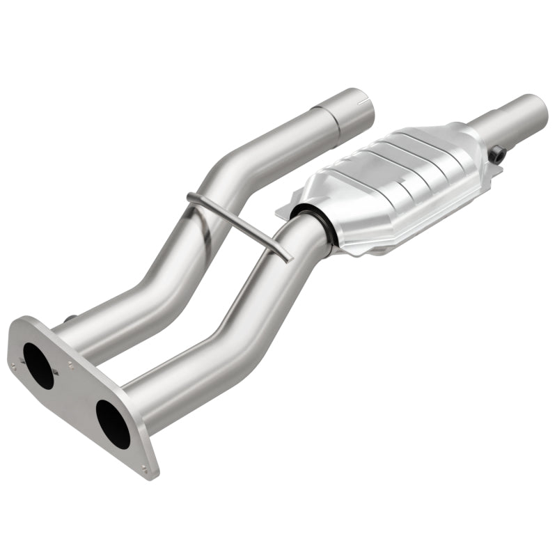 Magnaflow 23179 - MAG23179 - MagnaFlow Direct Fit Catalytic Converter 98 GM Truck 5.7L - Shipped in Europe - Tuningsupply.com