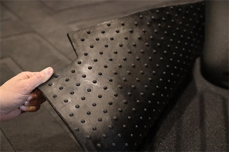 Dee Zee DZ77019 - DZEDZ77019 - Deezee 19-23 Chevrolet Silverado Heavyweight Bed Mat - Custom Fit 5 1/2Ft Bed (X Pattern) - Shipped in Europe - Tuningsupply.com