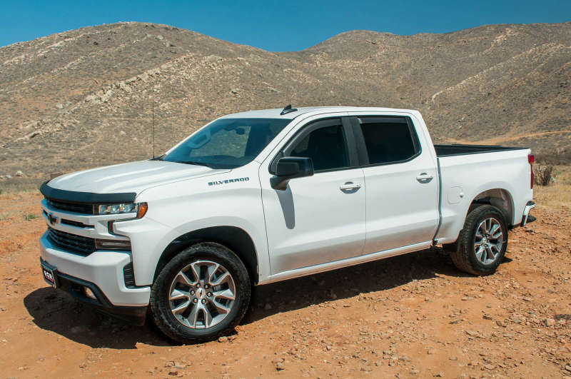 EGR 301691 - EGR301691 - EGR 2019 Chevy 1500 Super Guard Hood Guard - Dark Smoke - Shipped in Europe - Tuningsupply.com