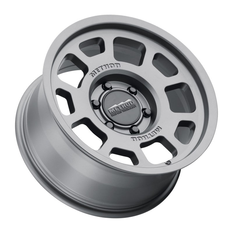 Method Wheels MR70578560800 - MRWMR70578560800 - Method MR705 17x8.5 0mm Offset 6x5.5 106.25mm CB Titanium Wheel - Shipped in Europe - Tuningsupply.com