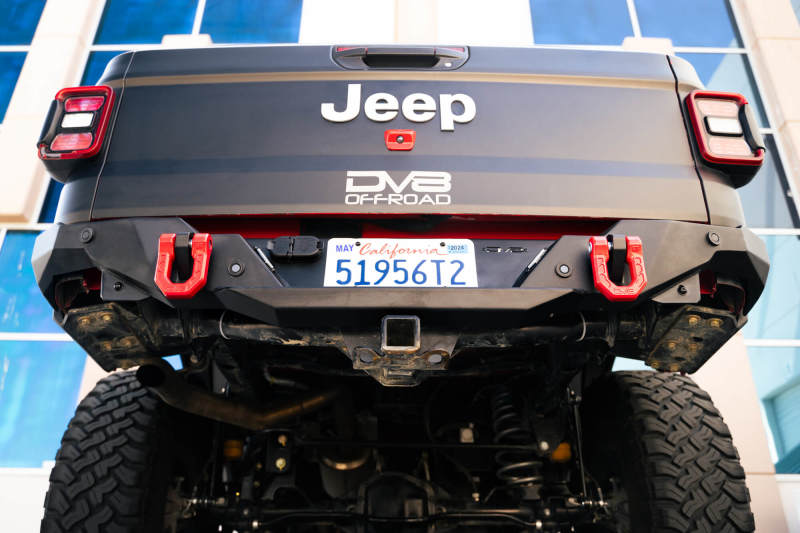 DV8 Offroad UNSK-01RD - DVEUNSK-01RD - DV8 Offroad Elite Series D-Ring Shackles - Pair (Red) - Shipped in Europe - Tuningsupply.com