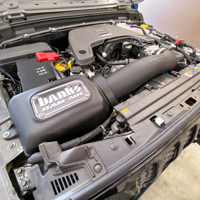 Banks Power 41843-D - GBE41843-D - Banks Power 18-20 Jeep 3.6L Wrangler (JL) Ram-Air Intake System - Dry Filter - Shipped in Europe - Tuningsupply.com