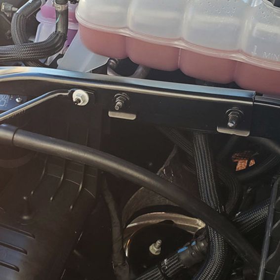 J&L 3071P-B - JLT3071P-B - J&L 2021-2024 Ram TRX 6.2L Supercharged Passenger Side Oil Separator 3.0 - Black Anodized - Shipped in Europe - Tuningsupply.com