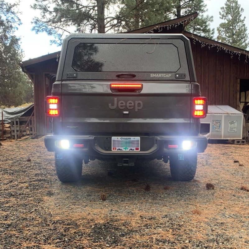 ORACLE Lighting 5881-504 - ORL5881-504 - Oracle Jeep Gladiator JT Rear Bumper LED Reverse Lights w/ Plug & Play Harness - 6000K - Shipped in Europe - Tuningsupply.com