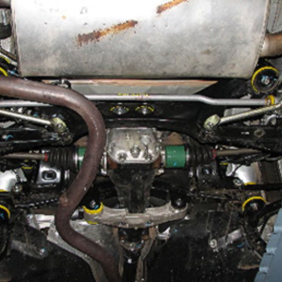 Whiteline KDT902 - WHLKDT902 - Whiteline 08-09 Subaru STi Rear Positive traction kit-rear - Shipped in Europe - Tuningsupply.com