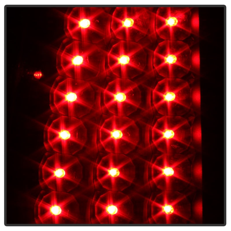 SPYDER 5008817 - SPY5008817 - xTune Chevy Silverado 1500/2500/3500 99-02 LED Tail Lights Black ALT-ON-CS99-LED-BK - Shipped in Europe - Tuningsupply.com