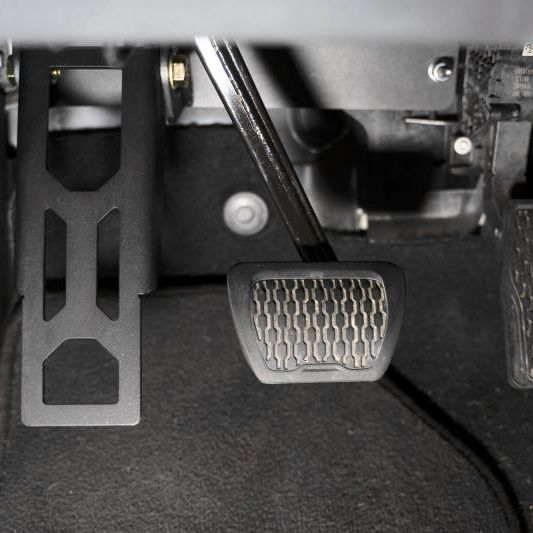 DV8 Offroad STJL-03 - DVESTJL-03 - DV8 Offroad 18-20 Jeep Wrangler JL Adjustable Dead Pedal - Shipped in Europe - Tuningsupply.com
