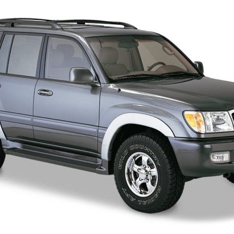 Bushwacker 30002-07 - BUS30002-07 - Bushwacker 65-84 Toyota Land Cruiser Cutout Style Flares 2pc - Black - Shipped in Europe - Tuningsupply.com