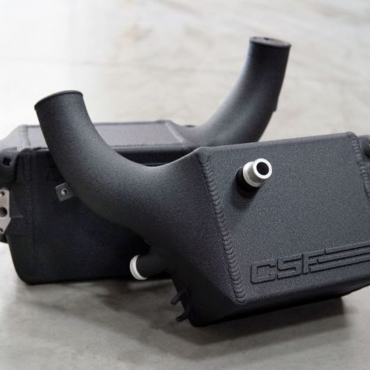 CSF 8178 - CSF8178 - CSF 16-21 BMW M5 (F90) / 17-21 BMW M8 (F91/F92/F93) Twin Charge-Air-Cooler Set - Crinkle Black - Shipped in Europe - Tuningsupply.com