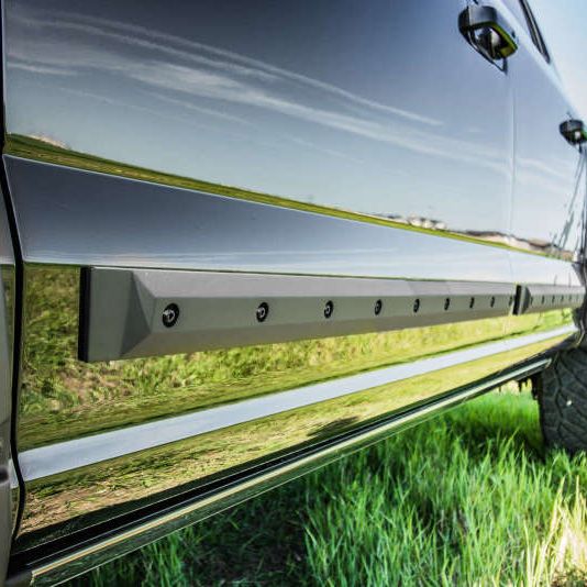 EGR 993474 - EGR993474 - EGR Crew Cab Front 45in Rear 34.5in Bolt-On Look Body Side Moldings (993474) - Shipped in Europe - Tuningsupply.com