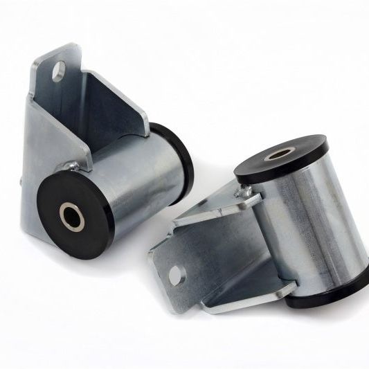 Daystar KJ01004BK - DAYKJ01004BK - Daystar 1986-1992 Jeep Comanche 6 Cyl Motor Mount - Shipped in Europe - Tuningsupply.com