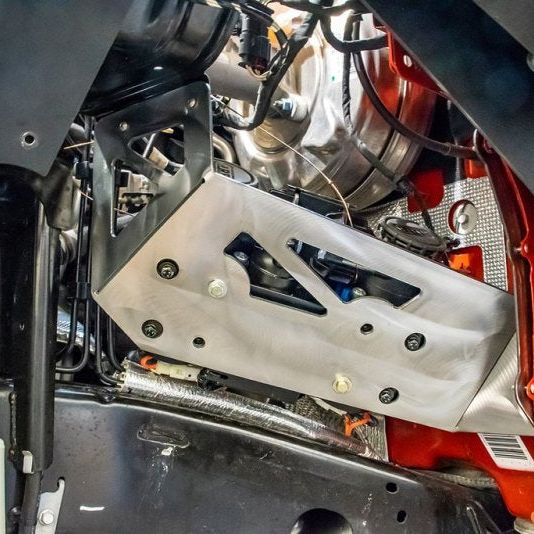 DV8 Offroad CMJL-01 - DVECMJL-01 - DV8 Offroad 2018+ Jeep JL / JT Engine Bay Compressor Mount - Shipped in Europe - Tuningsupply.com