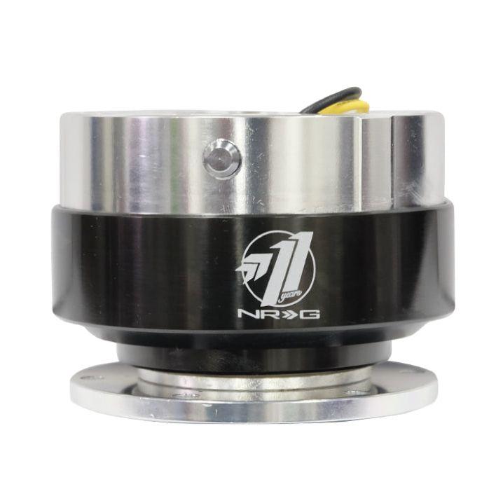 NRG SRK-100BC - NRGSRK-100BC - NRG Quick Release Gen 1.5 - Silver Body / Black Chrome Ring - Shipped in Europe - Tuningsupply.com