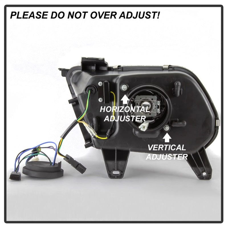 SPYDER 5084569 - SPY5084569 - Spyder Ford Mustang 10-13 Projector Headlights - HID Model Only - Black PRO-YD-FM2010V2-HID-BK - Shipped in Europe - Tuningsupply.com