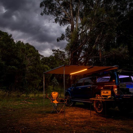 ARB 814409 - ARB814409 - ARB Awning w/Light 6.5ft x 8.2ft - Shipped in Europe - Tuningsupply.com