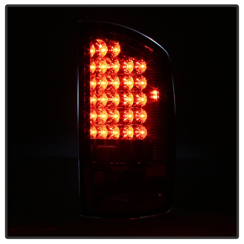 SPYDER 5002563 - SPY5002563 - Spyder Dodge Ram 02-06 1500/Ram 2500/3500 03-06 LED Tail Light Chrome ALT-YD-DRAM02-LED-C - Shipped in Europe - Tuningsupply.com
