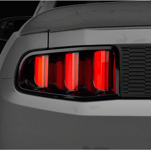 Raxiom 405839 - RAX405839 - Raxiom 10-12 Ford Mustang Vector V2 LED Tail Lights - Gloss Black Housing (Clear Lens) - Shipped in Europe - Tuningsupply.com