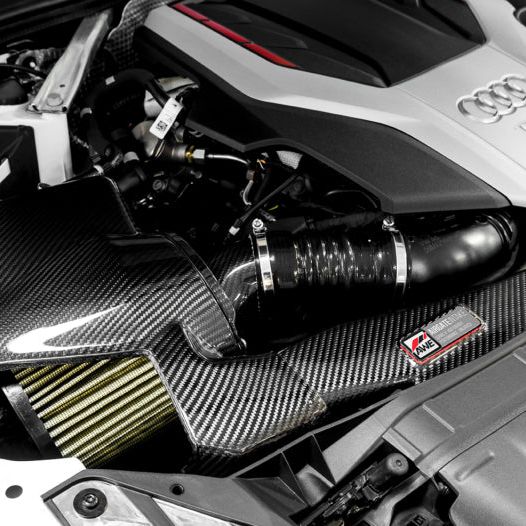 AWE Tuning 2660-15032 - AWE2660-15032 - AWE Tuning Audi B9/B9.5 S4/S5/RS5 3.0T Carbon Fiber AirGate Intake w/ Lid - Shipped in Europe - Tuningsupply.com