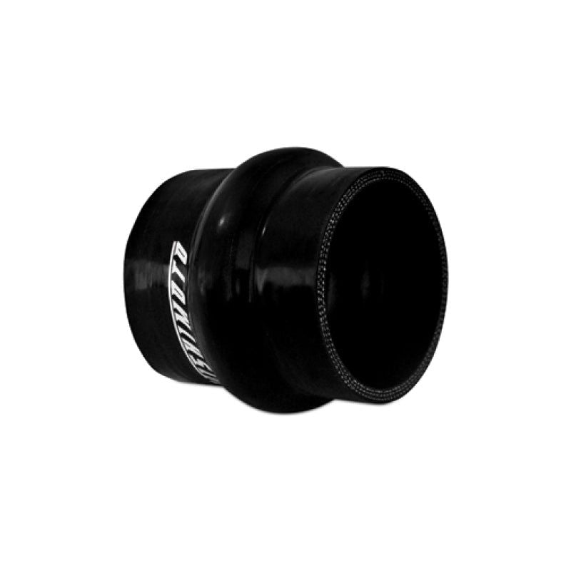 Mishimoto MMCP-2.5HPBK - MISMMCP-2.5HPBK - Mishimoto 2.5in Black Hump Hose Coupler - Shipped in Europe - Tuningsupply.com