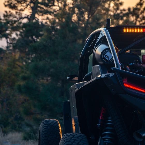 Rigid Industries 901802 - RIG901802 - Rigid Industries 28in Chase Light Bar Universal - Rear Facing 27 Mode 5 Color LED Light Bar - Shipped in Europe - Tuningsupply.com