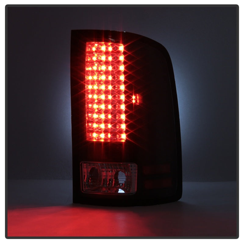 SPYDER 5014948 - SPY5014948 - Spyder GMC Sierra 07-13 (Not fit 3500 Dually 4 Rear Wheels)LED Tail Lights Black ALT-YD-GS07-LED-BK - Shipped in Europe - Tuningsupply.com