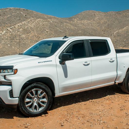 EGR 571695 - EGR571695 - EGR 2019 Chevy 1500 Crew Cab In-Channel Window Visors - Matte - Shipped in Europe - Tuningsupply.com