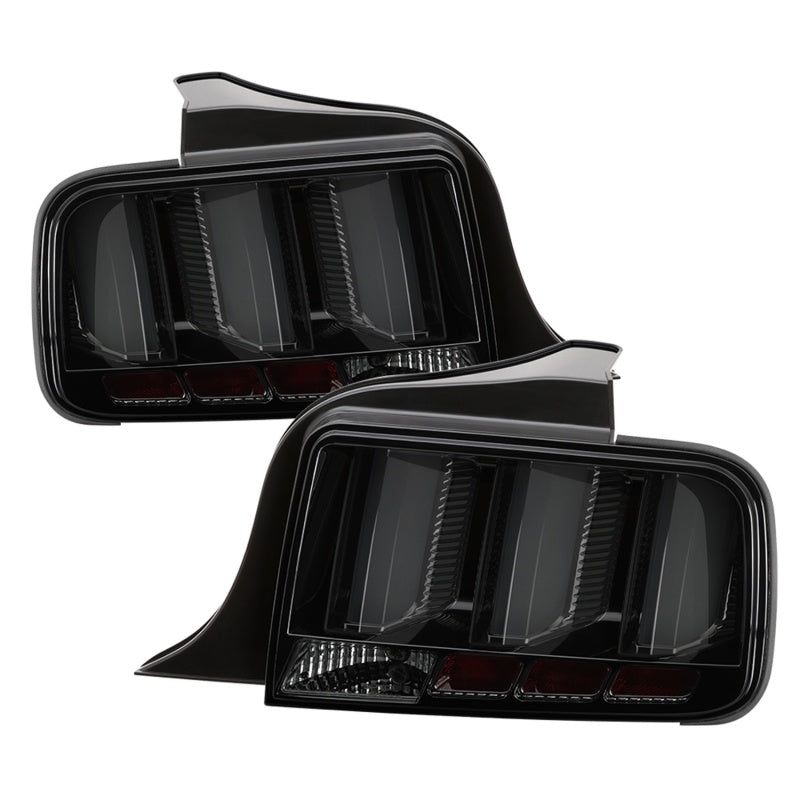 SPYDER 5086709 - SPY5086709 - Spyder 05-09 Ford Mustang (White Light Bar) LED Tail Lights - Smoke ALT-YD-FM05V3-LED-SM - Shipped in Europe - Tuningsupply.com