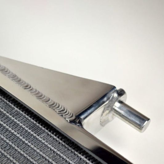 CSF 7061 - CSF7061 - CSF 06-10 Hummer H3/H3T 3.5L/3.7L/5.3L Radiator - Shipped in Europe - Tuningsupply.com