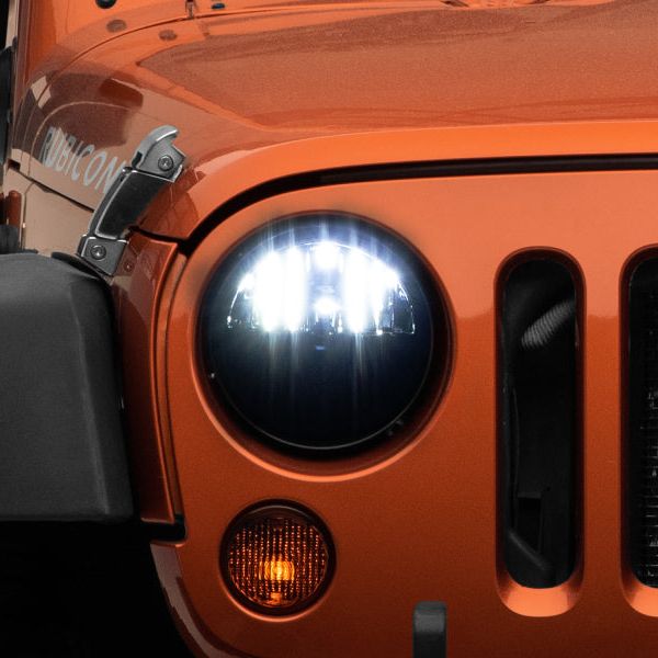 Raxiom J108039 - RAXJ108039 - Raxiom 97-18 Jeep Wrangler TJ/JK Axial Series LED Headlights- Black Housing (Clear Lens) - Shipped in Europe - Tuningsupply.com