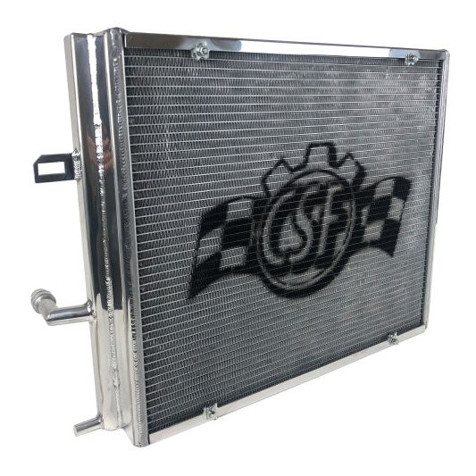 CSF 8131 - CSF8131 - CSF BMW B58/B48 Front Mount Triple-Pass Heat Exchanger w/Rock Guard - Shipped in Europe - Tuningsupply.com