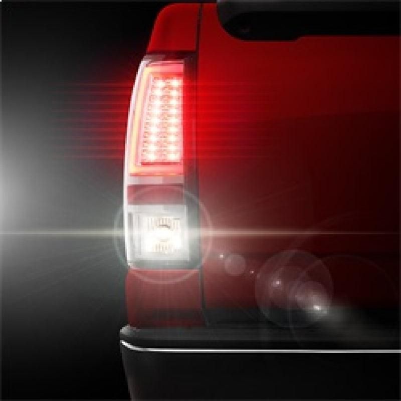 SPYDER 5081902 - SPY5081902 - Spyder Chevy Silverado 1500/2500 03-06 Version 2 LED Tail Lights - Chrome ALT-YD-CS03V2-LED-C - Shipped in Europe - Tuningsupply.com