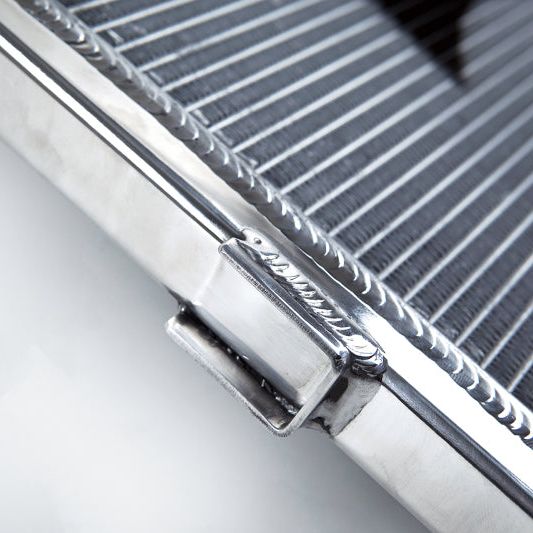 CSF 8197 - CSF8197 - CSF Mercedes Benz E 63 / CLS 63 AMG Front Mount Heat Exchanger - Shipped in Europe - Tuningsupply.com