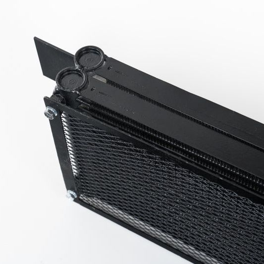 CSF 8221 - CSF8221 - CSF BMW M3/M4 (G8X) Transmission Oil Cooler w/ Rock Guard - Shipped in Europe - Tuningsupply.com