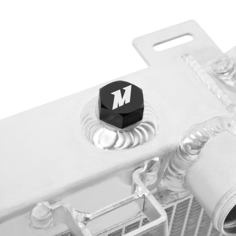Mishimoto MMRAD-350Z-03 - MISMMRAD-350Z-03 - Mishimoto 03-06 Nissan 350Z Manual Aluminum Radiator - Shipped in Europe - Tuningsupply.com