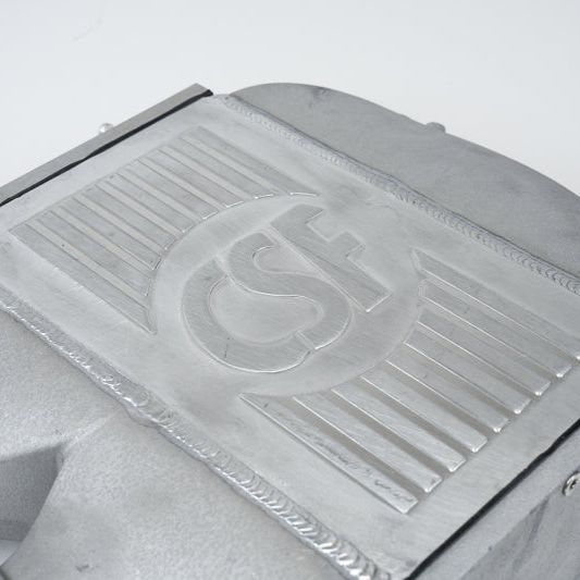 CSF 8082R - CSF8082R - CSF 2014+ BMW M3/M4 (F8X) Top Mount Charge-Air-Cooler - Raw Finish - Shipped in Europe - Tuningsupply.com